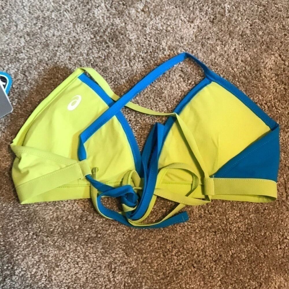 NWT Asics Reversible Bikini Top - Picture 3 of 4